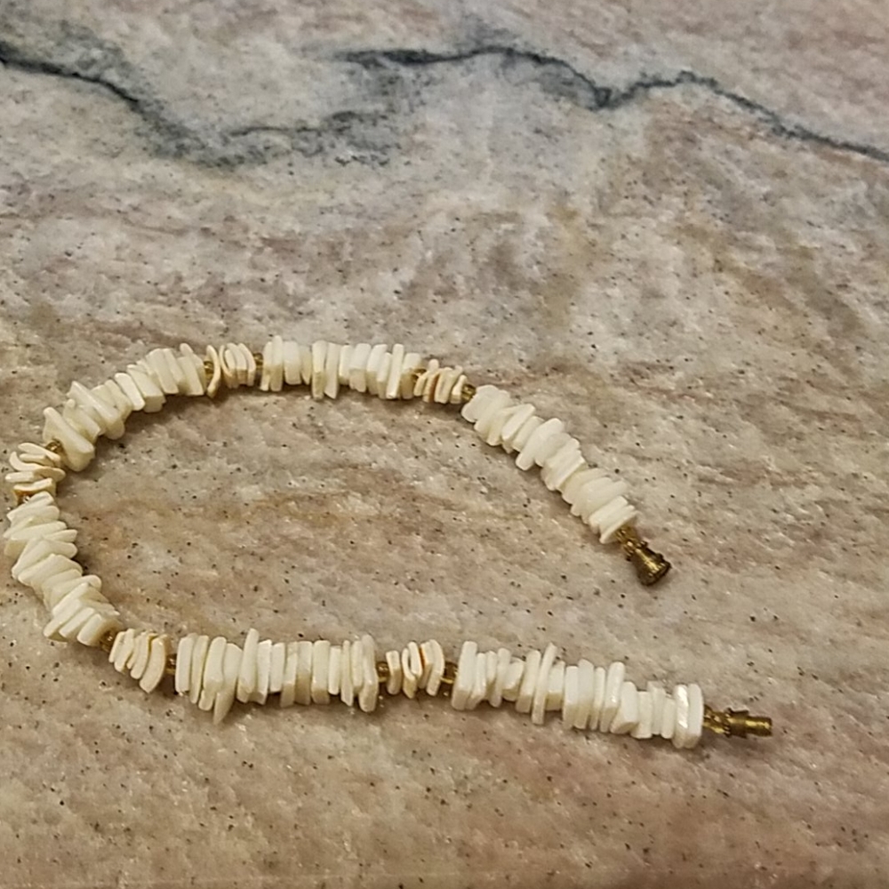 shell bracelet - Picture 2 of 2